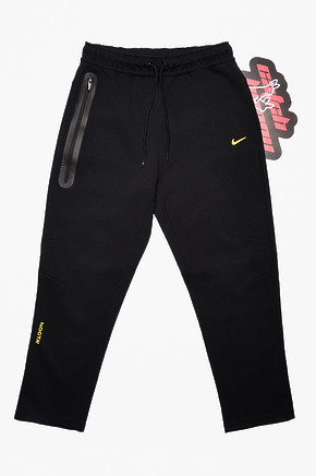 Чёрные спортивные штаны Nike Nocta в наличии
