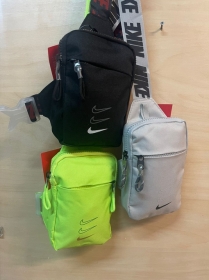 Сумка-барсетка Nike с логотипом в ассортименте разные цвета