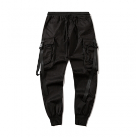 Комфортные штаны карго I&Brown черные с объемными накладными карманами