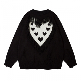Эффектный черный свитер ANBULLET с вырезом сердца и рваными участками 