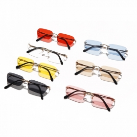 Солнцезащитные очки с прямоугольной линзой в ассортименте разные цвета