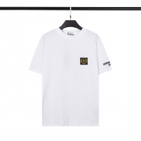 Классическая белая футболка STONE ISLAND с брендовой нашивкой на груди