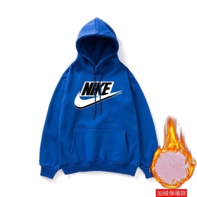 Синий утепленный худи Nike Swoosh с чёрно-белым лого на груди