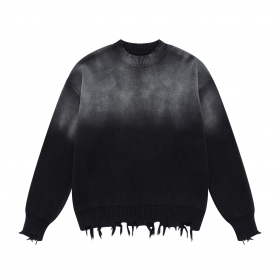 Градиентный черный свитер от бренда BE THRIVED с рваными манжетами