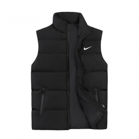 Чёрная жилетка Nike Swoosh классическая