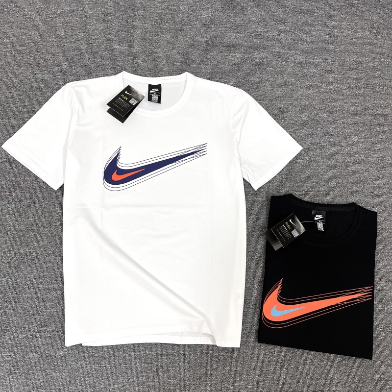 Базовая белая футболка с фирменным принтом Nike на груди 
