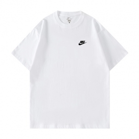 Стильная белая футболка Nike выполнена из 100% хлопка