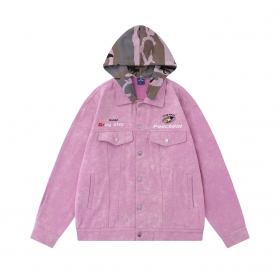 Оверсайз с камуфляжным капюшоном куртка TIDE EKU розовая с вышивкой