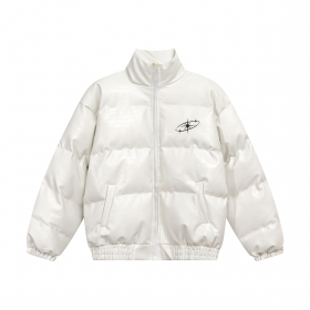 Стильная белая куртка AAST с утягивающими эластичными манжетами
