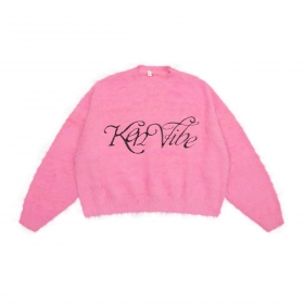 Укороченного фасона свитер Ken Vibe розовый с надписью бренда
