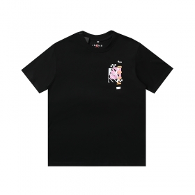 Базовая черная хлопковая футболка от Jordan в повседневном стиле