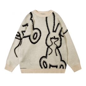 Кремовый свитер бренда YL BOILING для создания повседневных образов