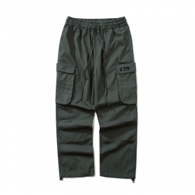 Штаны от бренда I&Brown серого цвета с удобными карманами сбоку