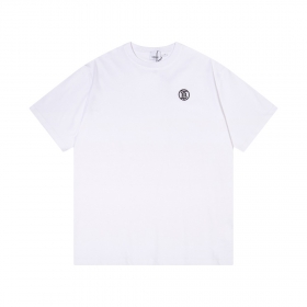 BURBERRY с логотипом бренда на груди футболка в белом цвете