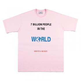 Повседневная светло-розовая хлопковая футболка от VETEMENTS WEAR