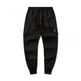 Штаны карго от бренда I&Brown черного цвета с множеством карманов