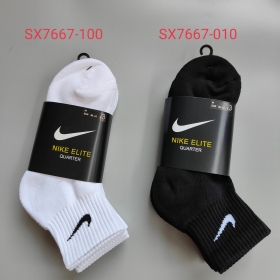 Носки черные и белые Nike с широкой резинкой