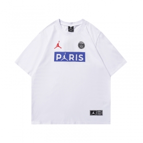 Белая хлопковая футболка от бренда Jordan с лого и надписью  PARIS