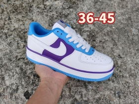 Белые кроссовки с голубым и фиолетовым Air Force