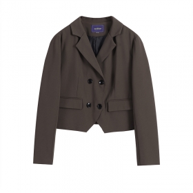 Пиджак двубортной укороченной модели Classic коричневого цвета