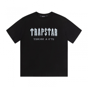 Футболка чёрная с логотипом Trapstar и "Paris" на спине
