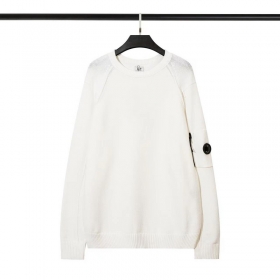 Белый классический свитер C.P с карманом на рукаве