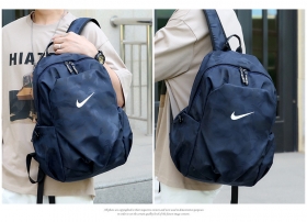 Nike камуфляжный синий рюкзак с магнитной застёжкой на внешнем кармане