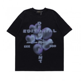 Хлопковая чёрная футболка от бренда Editorial Department с принтом 