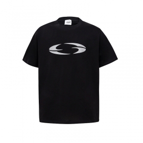 Черная стильная футболка с надписью бренда Grailz на спине