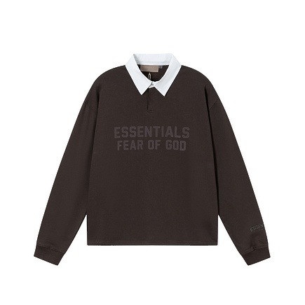 Тёмно-коричневое от бренда Fear Of God поло выполнено из 100% хлопка