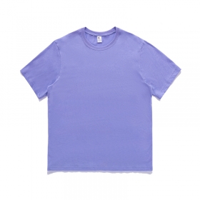 Оригинальная модель футболки UT&UT в фиолетовом цвете