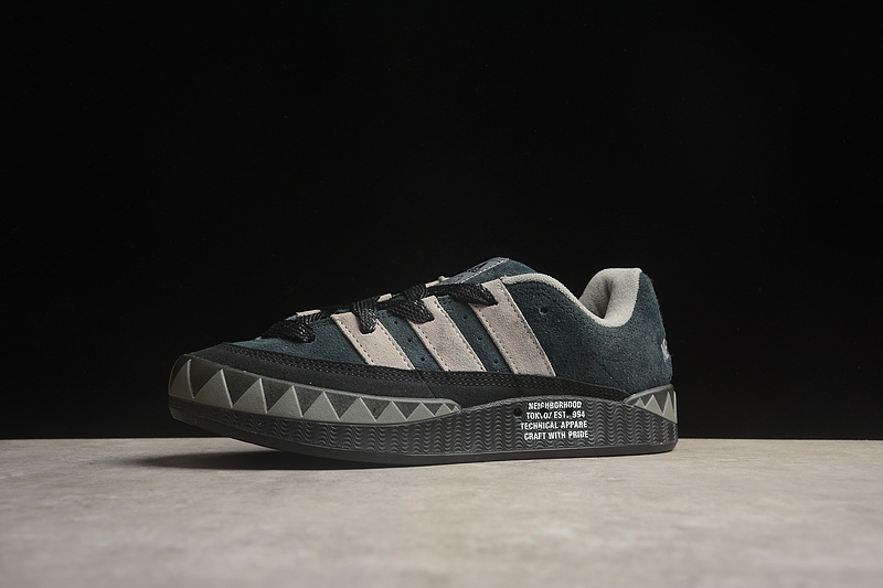 От Adidas Adimatic чёрно-серые с анатомической подошвой кроссовки