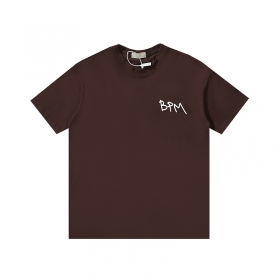 Стильная коричневая футболка Broken Planet с надписями на спине