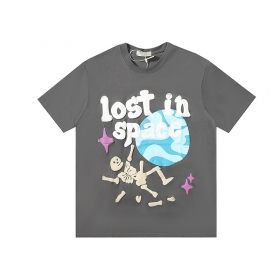 Трендовая серая с принтом "Планета" футболка от бренда Broken Planet