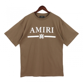 Футболка коричневая от бренда AMIRI с фирменным буквенным лого