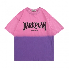 Яркая розов-фиолетовая свободная Dark Plan футболка с надписью