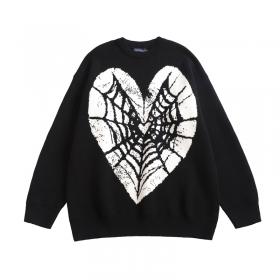 Женский вязанный чёрный свитер Onese7en с принтом "Сердце"