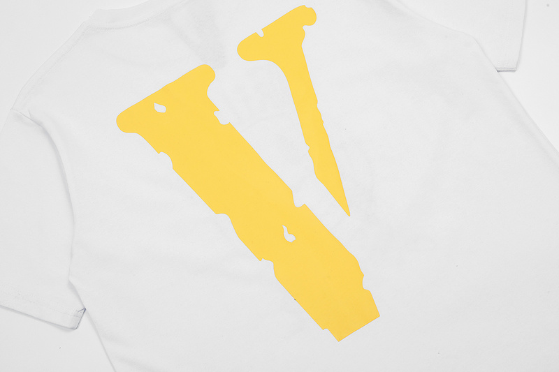 Белая универсальная футболка VLONE с принтом "Smile"