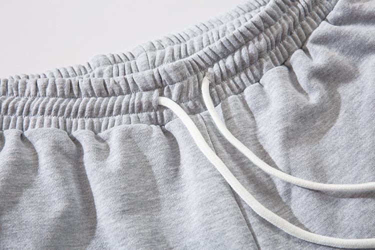 Хлопковые шорты Carhartt серого цвета на резинке со шнурком