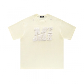 В молочном-цвете универсальная хлопковая футболка от бренда Thinker