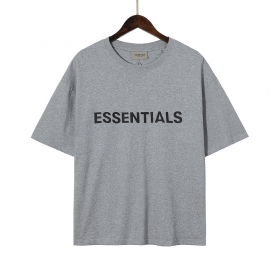 ESSENTIALS серая футболка с брендовой надписью спереди