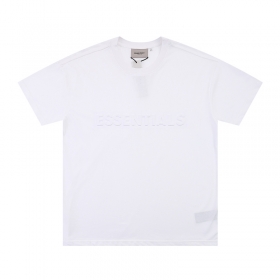 Белого цвета футболка ESSENTIALS FOG с объемным логотипом