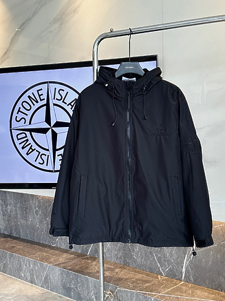 Современного дизайна Stone Island черная куртка с карманами