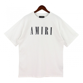 Базовая белая футболка бренда AMIRI со стильной надписью