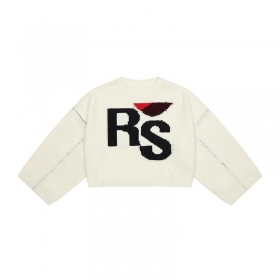 Укороченный ESSENTIALS FOG молочный свитер с буквами "RS"