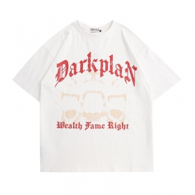 Классическая Dark Plan белая футболка с принтом "3 собаки"