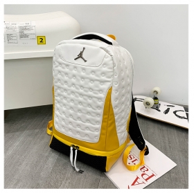 Легкий бело-желтый рюкзак Nike Air Jordan на каждый день