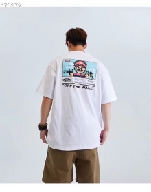 Белая футболка с принтом на спине и груди "Марио" бренд Vans 