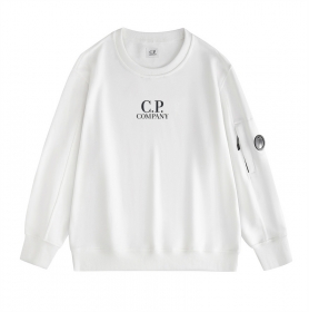 Практичный свитшот от бренда C.P. Company белого цвета
