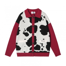 Красный свитер Made Extreme на пуговицах с коровьим принтом